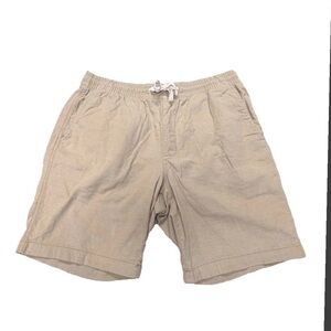 Old Navy “Craig’s Castle” Men's Size Medium Beige 9” Drawstring Shorts